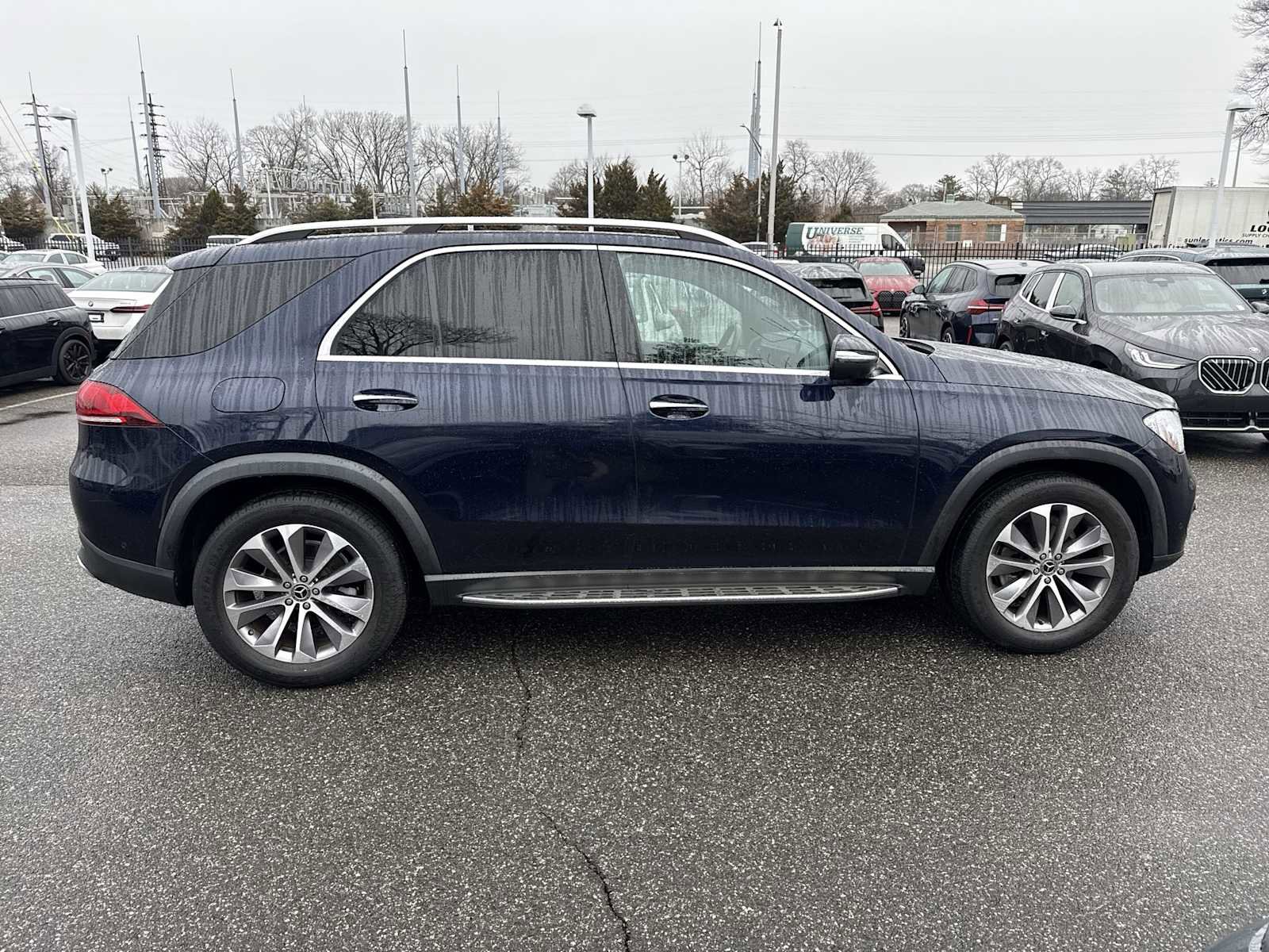 Used 2022 Mercedes-Benz GLE 350 4MATIC image 2