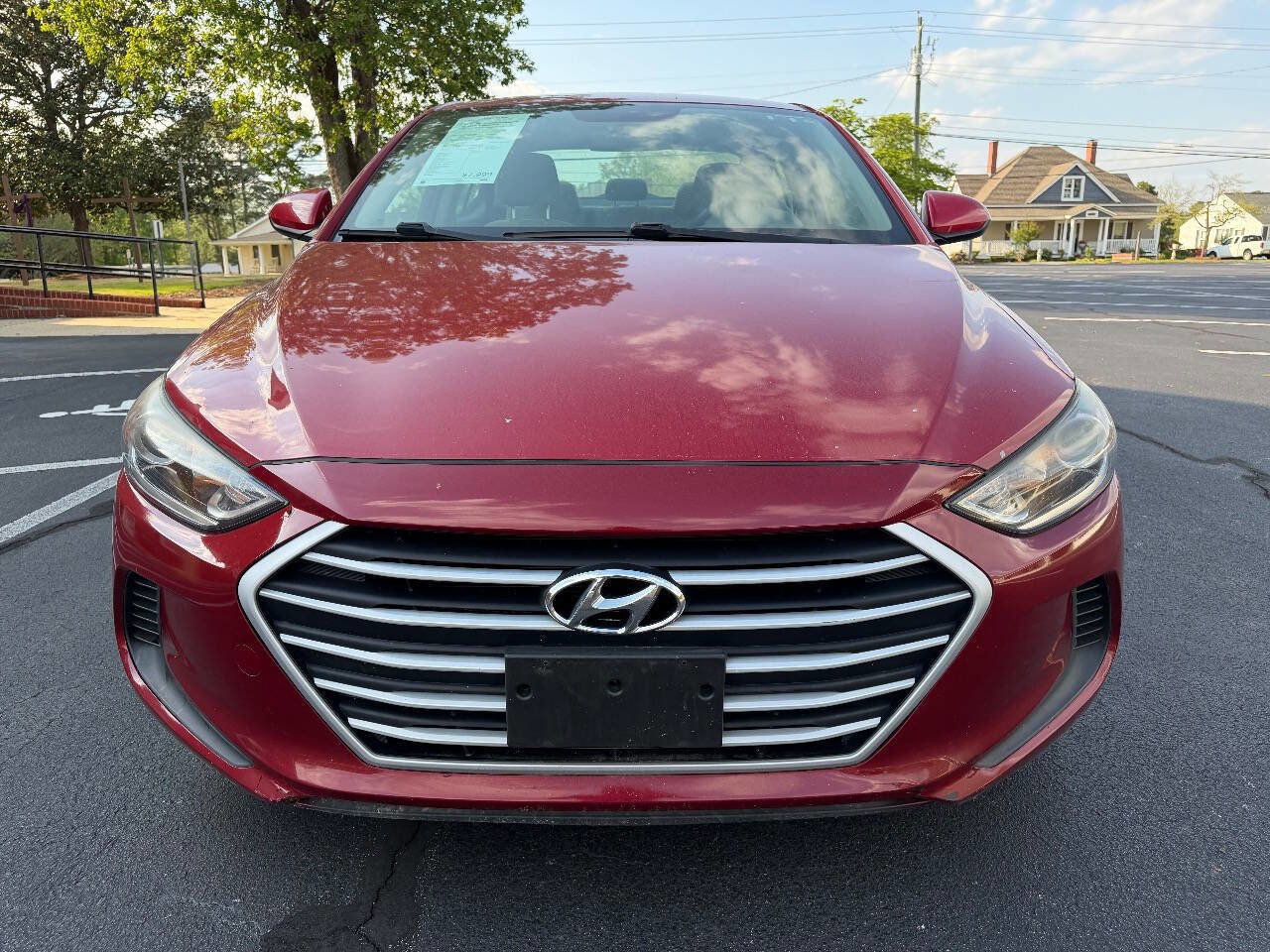 Used 2017 Hyundai Elantra SE w/ Cargo Package image 3