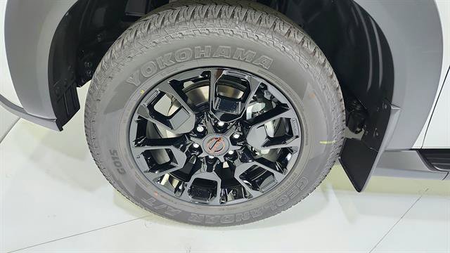 New 2026 Nissan Armada PRO-4X AWD/4WD image 38