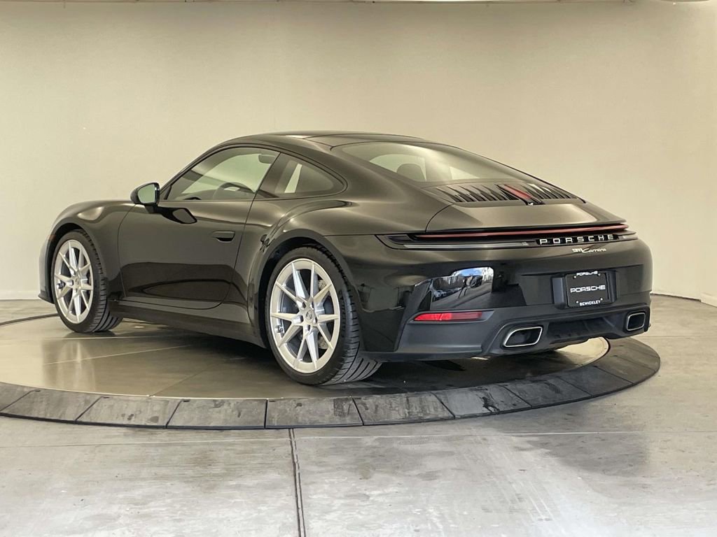 Certified 2025 Porsche 911 Carrera image 3