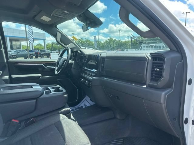 Used 2023 Chevrolet Silverado 1500 LT Trail Boss w/ LPO, Dark Essentials Package AWD/4WD image 33