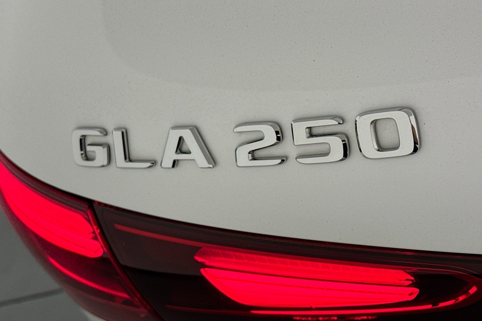 Certified 2026 Mercedes-Benz GLA 250 image 10