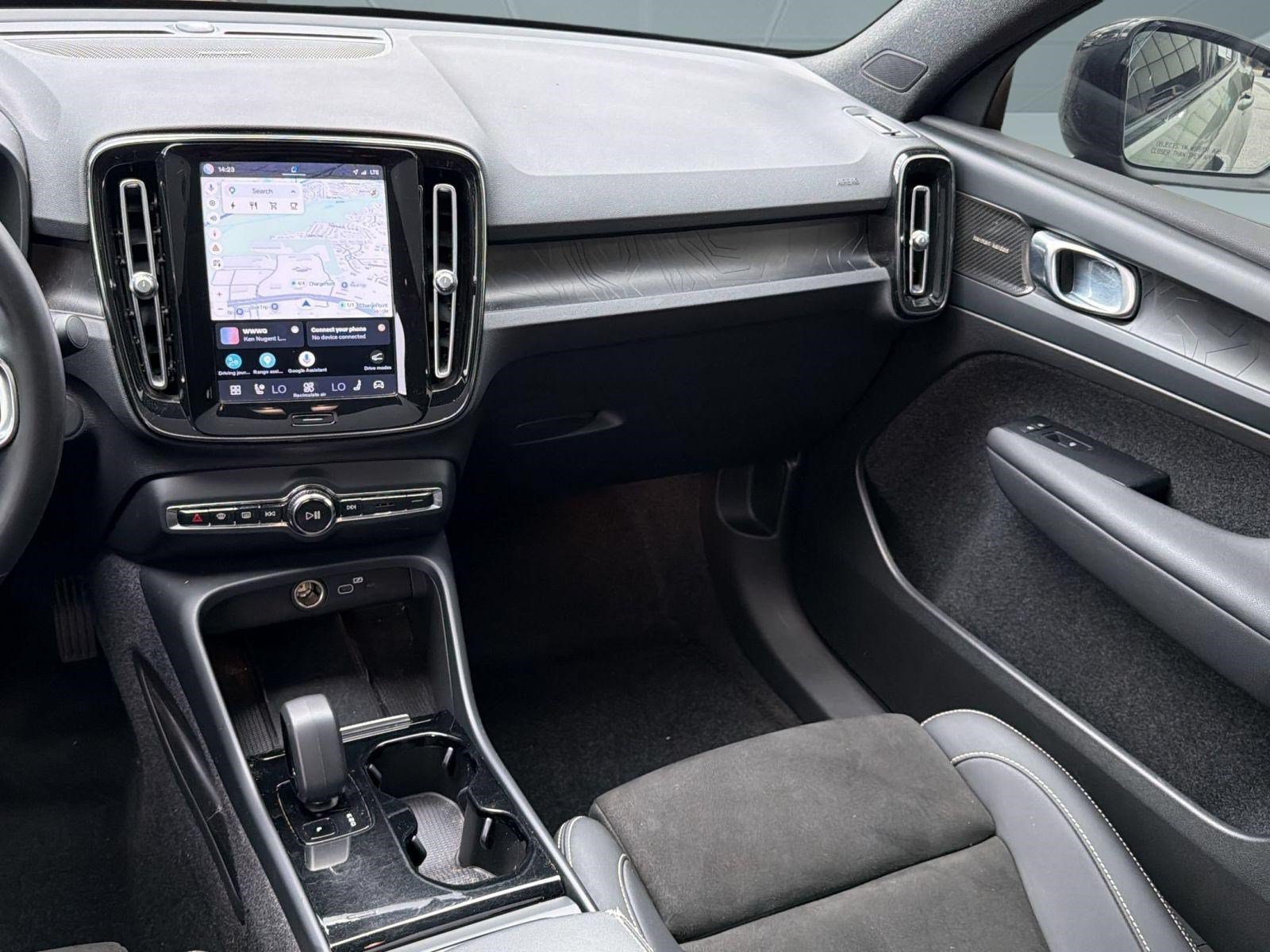 Certified 2023 Volvo C40 P8 Recharge Ultimate AWD/4WD image 27