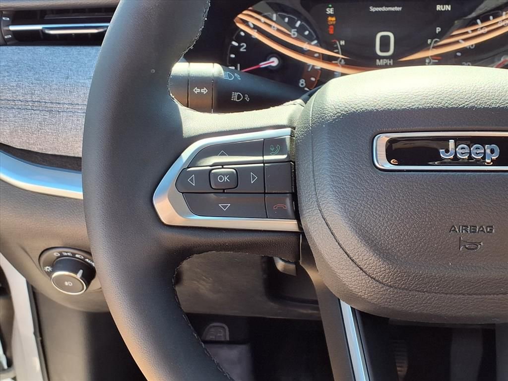 New 2025 Jeep Compass Latitude w/ Convenience Group image 18