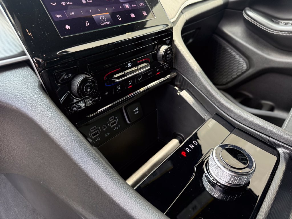 New 2026 Jeep Grand Cherokee Laredo RWD image 19