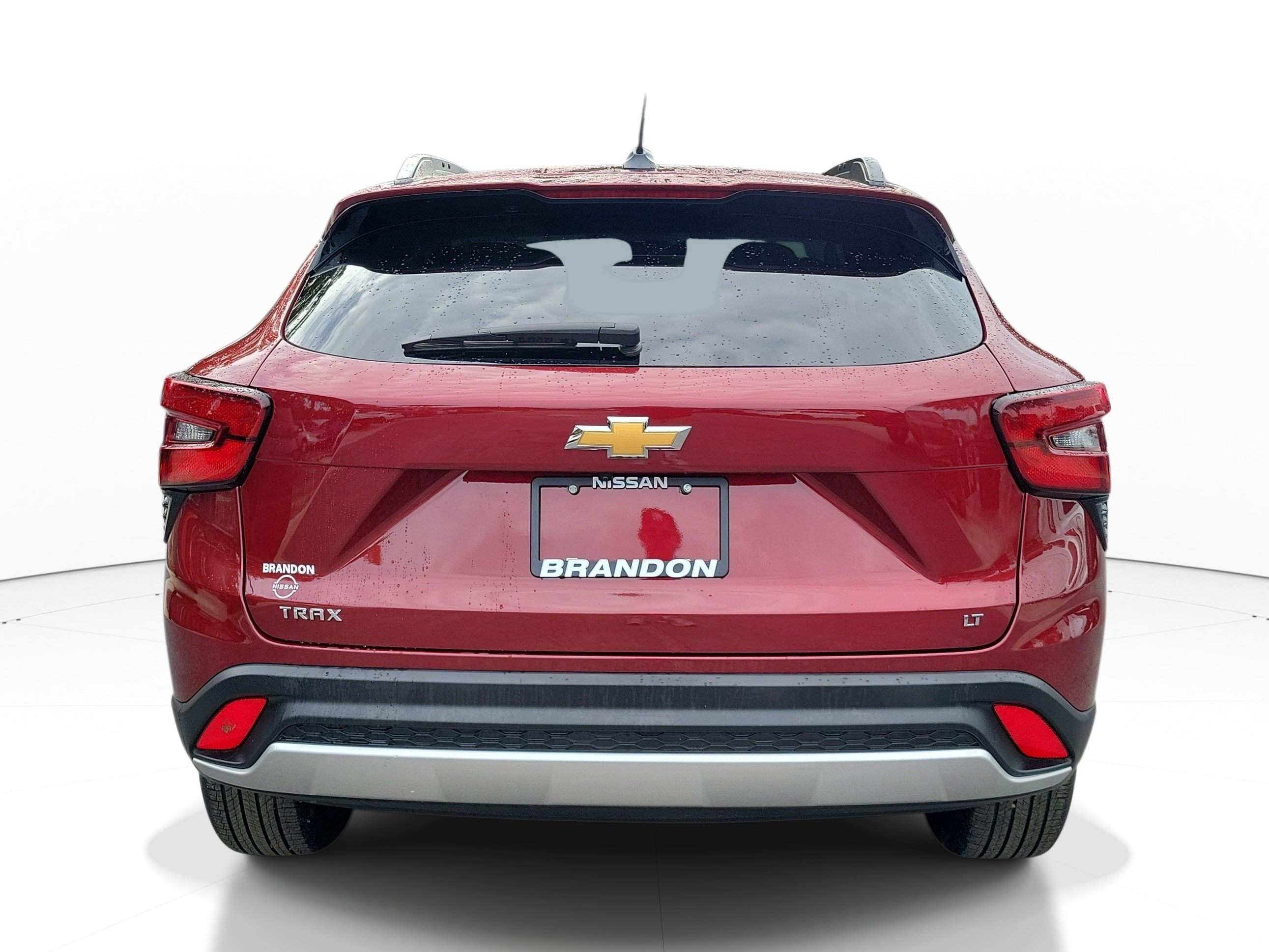 Used 2025 Chevrolet Trax LT FWD image 6