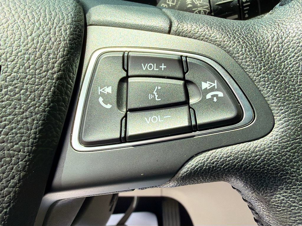 Used 2019 Ford Escape Titanium AWD/4WD image 13