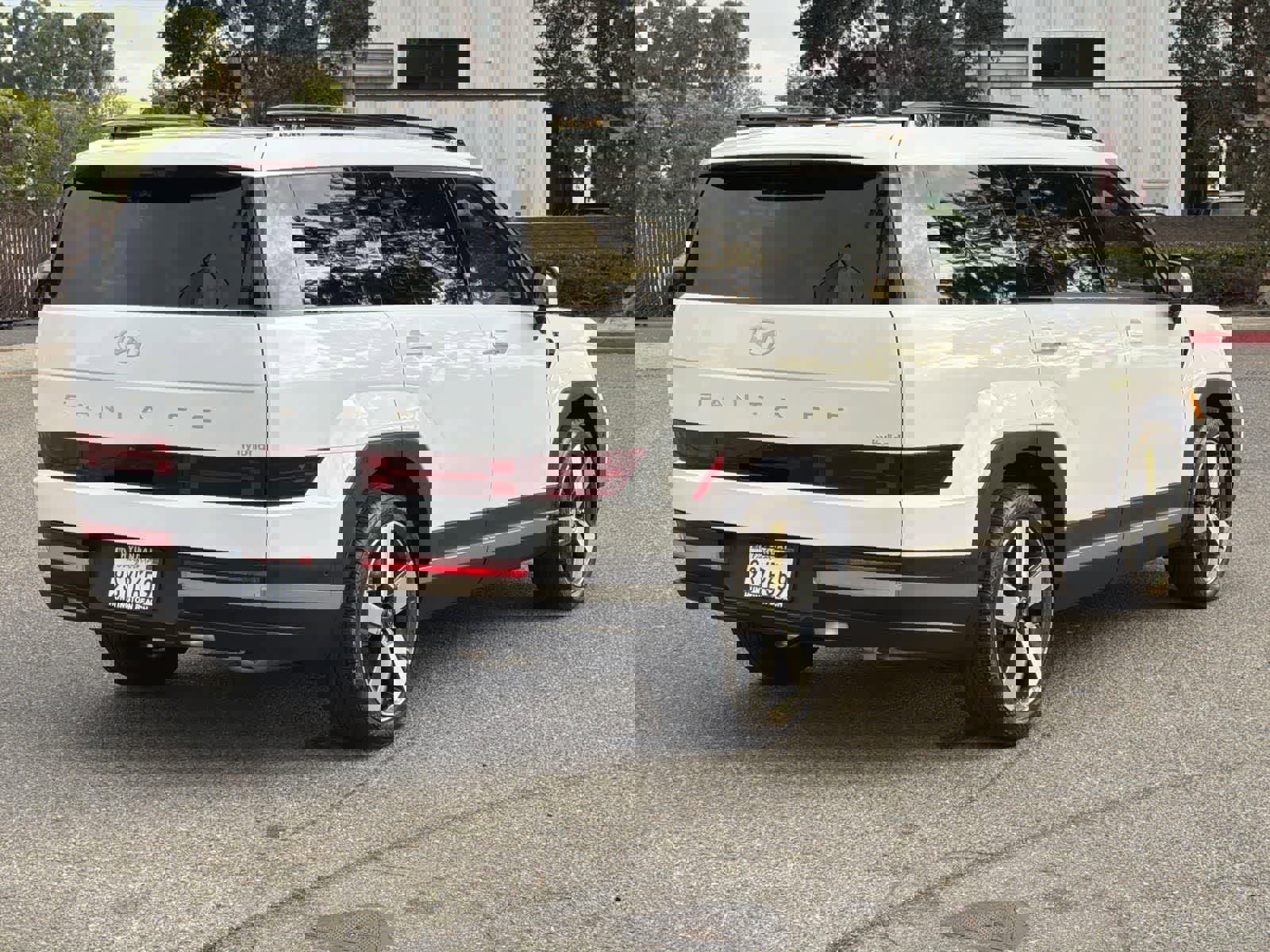 Certified 2025 Hyundai Santa Fe Limited image 4