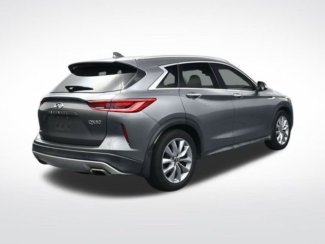 Used 2019 INFINITI QX50 Luxe w/ Navigation Package image 4