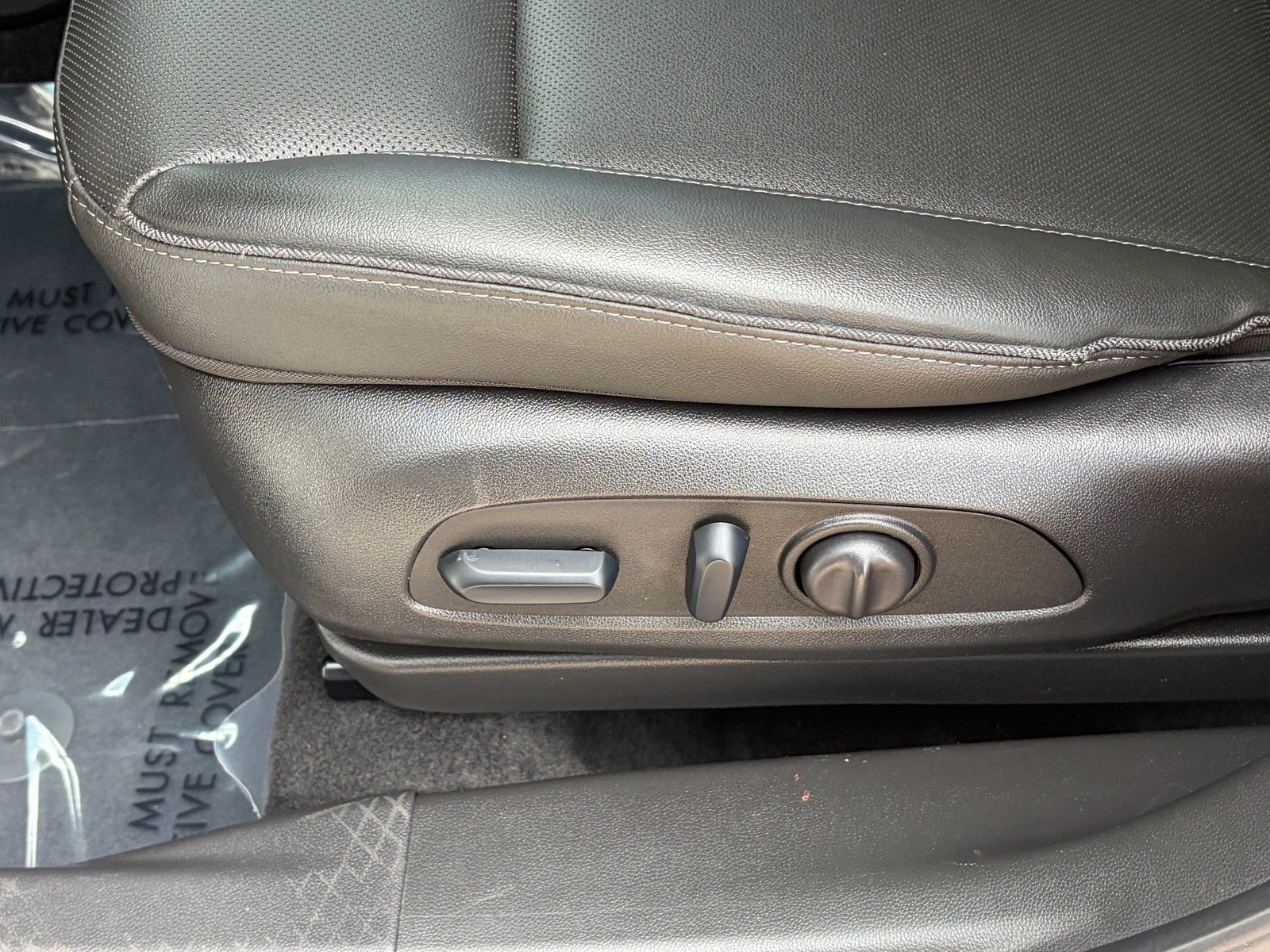 Used 2024 Buick Encore GX Sport Touring w/ Comfort Package FWD image 13