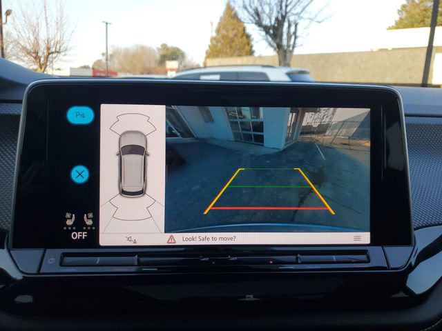 Certified 2026 Volkswagen Atlas Cross Sport SEL R-Line image 26