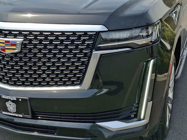 Used 2023 Cadillac Escalade ESV Premium Luxury AWD/4WD image 11