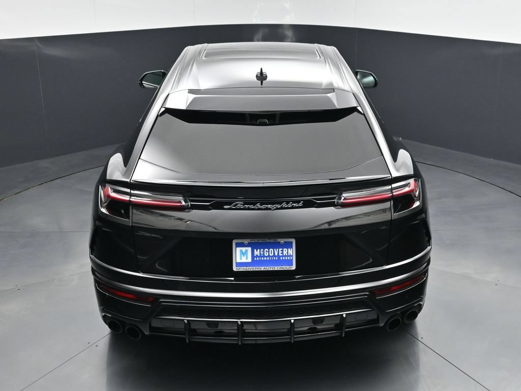 Used 2022 Lamborghini Urus AWD/4WD image 17