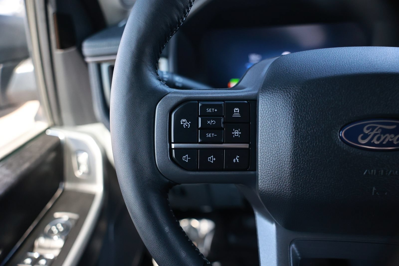Used 2024 Ford F150 Lightning Flash AWD/4WD image 25