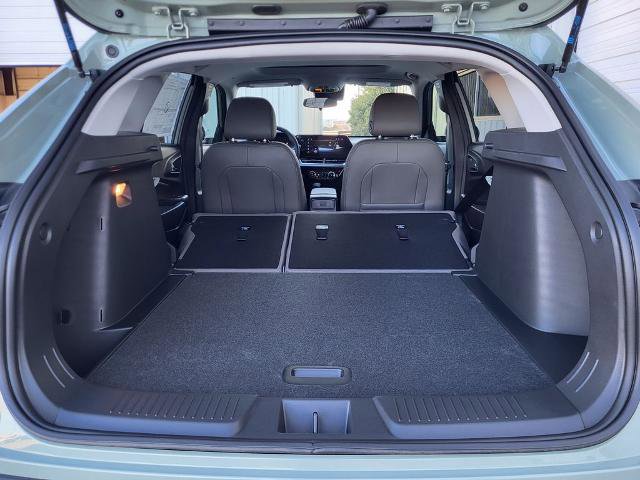 New 2026 Chevrolet Trax ACTIV w/ Sunroof Package image 28