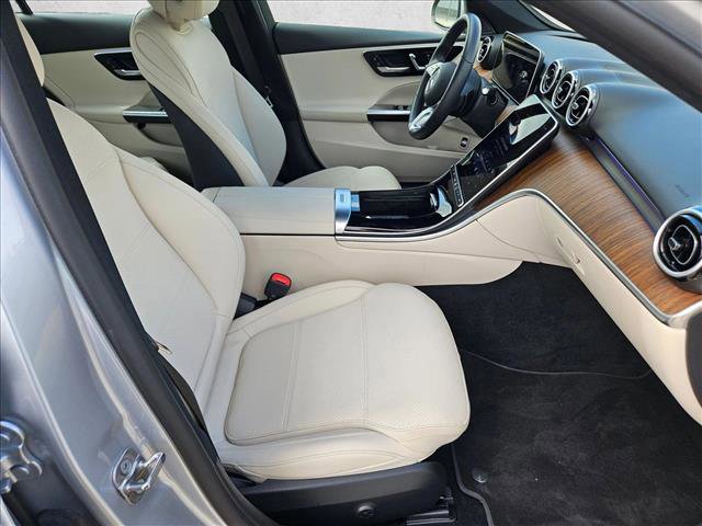 Used 2025 Mercedes-Benz C 300 Sedan image 17