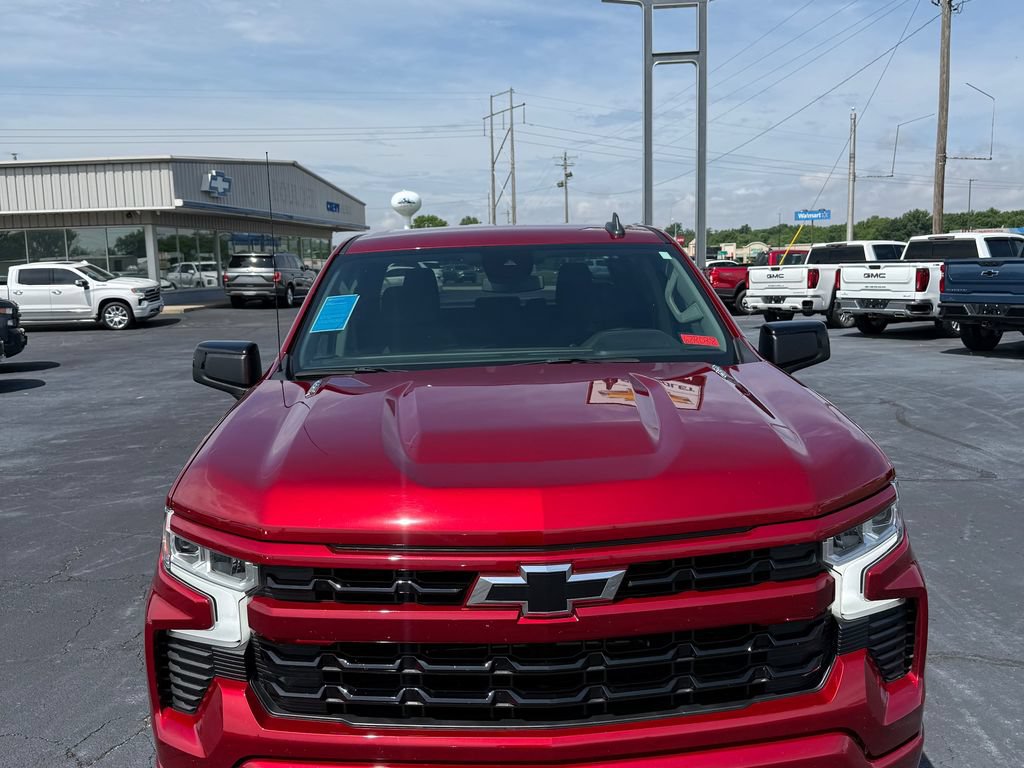 Used 2023 Chevrolet Silverado 1500 RST AWD/4WD image 19