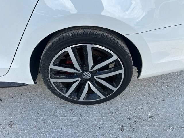 Used 2013 Volkswagen Jetta GLI Autobahn FWD image 20
