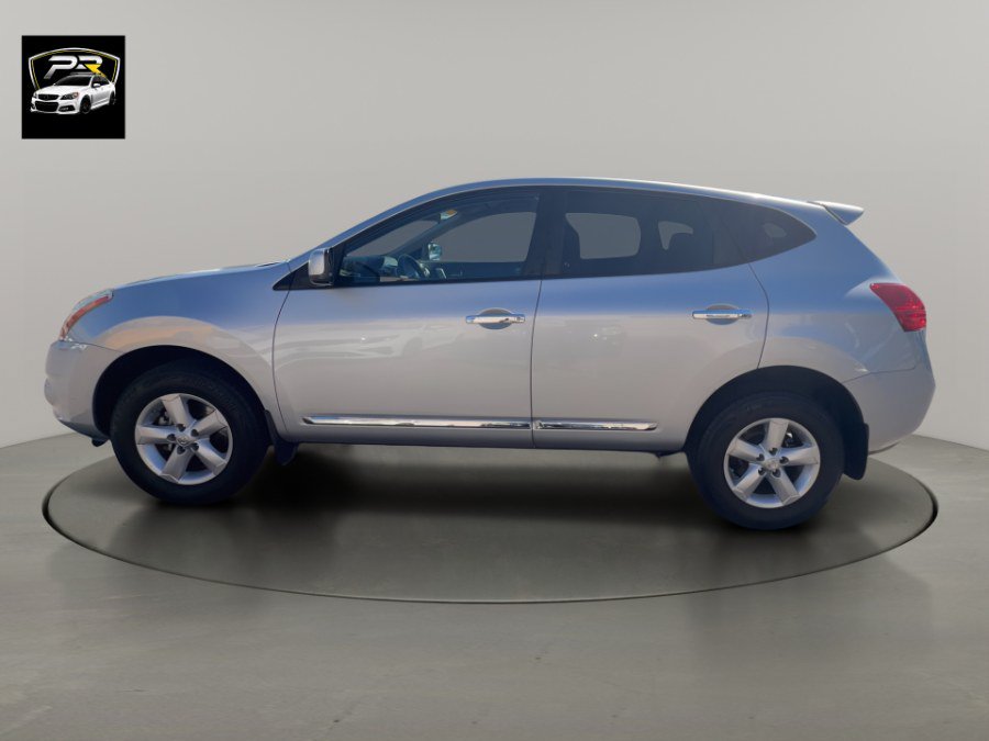 Used 2013 Nissan Rogue S w/ Special Edition Pkg FWD image 2