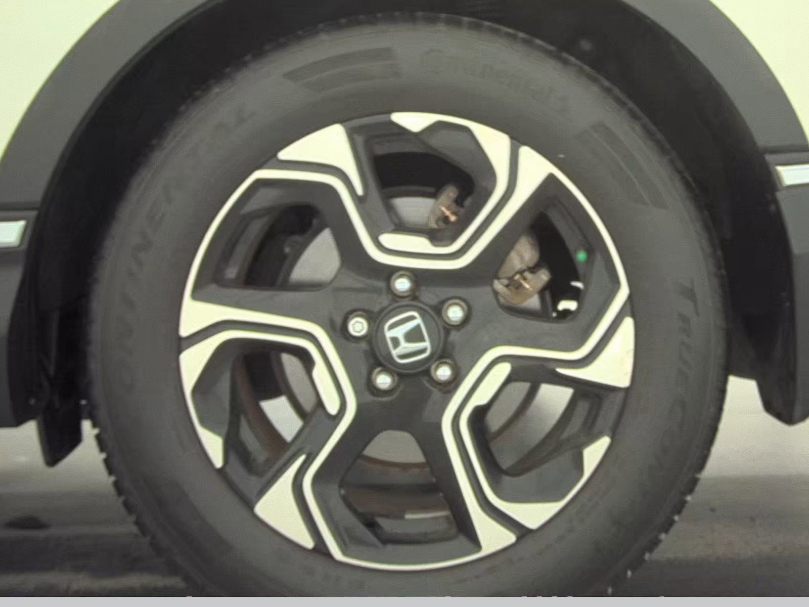 Used 2018 Honda CR-V Touring image 13