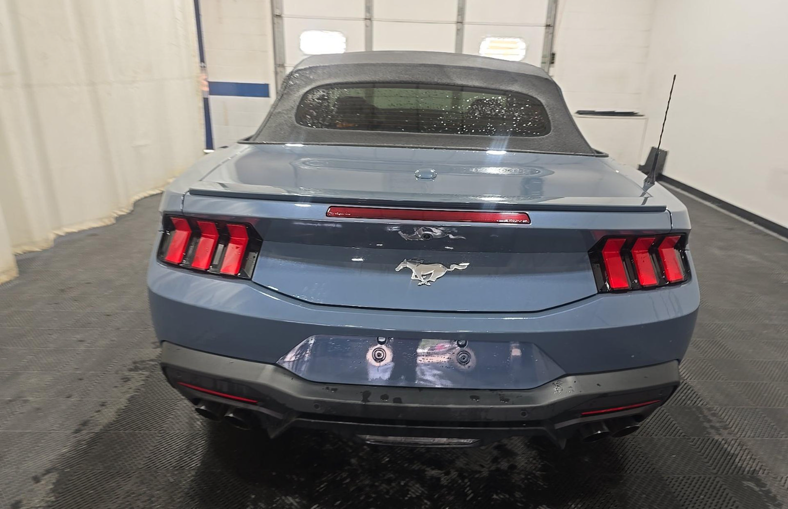Used 2025 Ford Mustang Premium RWD image 5