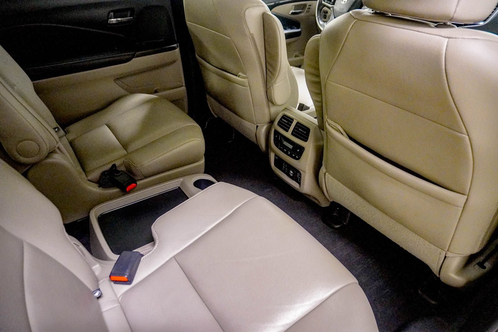 Used 2019 Honda Pilot Touring image 36