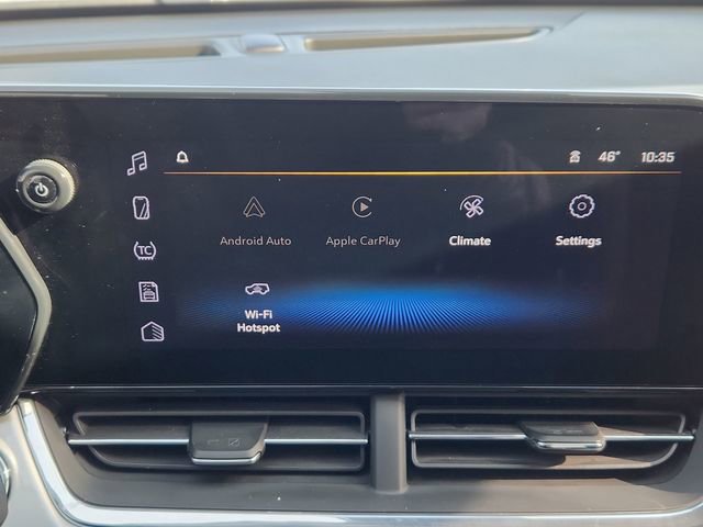 Used 2025 Chevrolet Trax LT w/ LT Convenience Package image 38