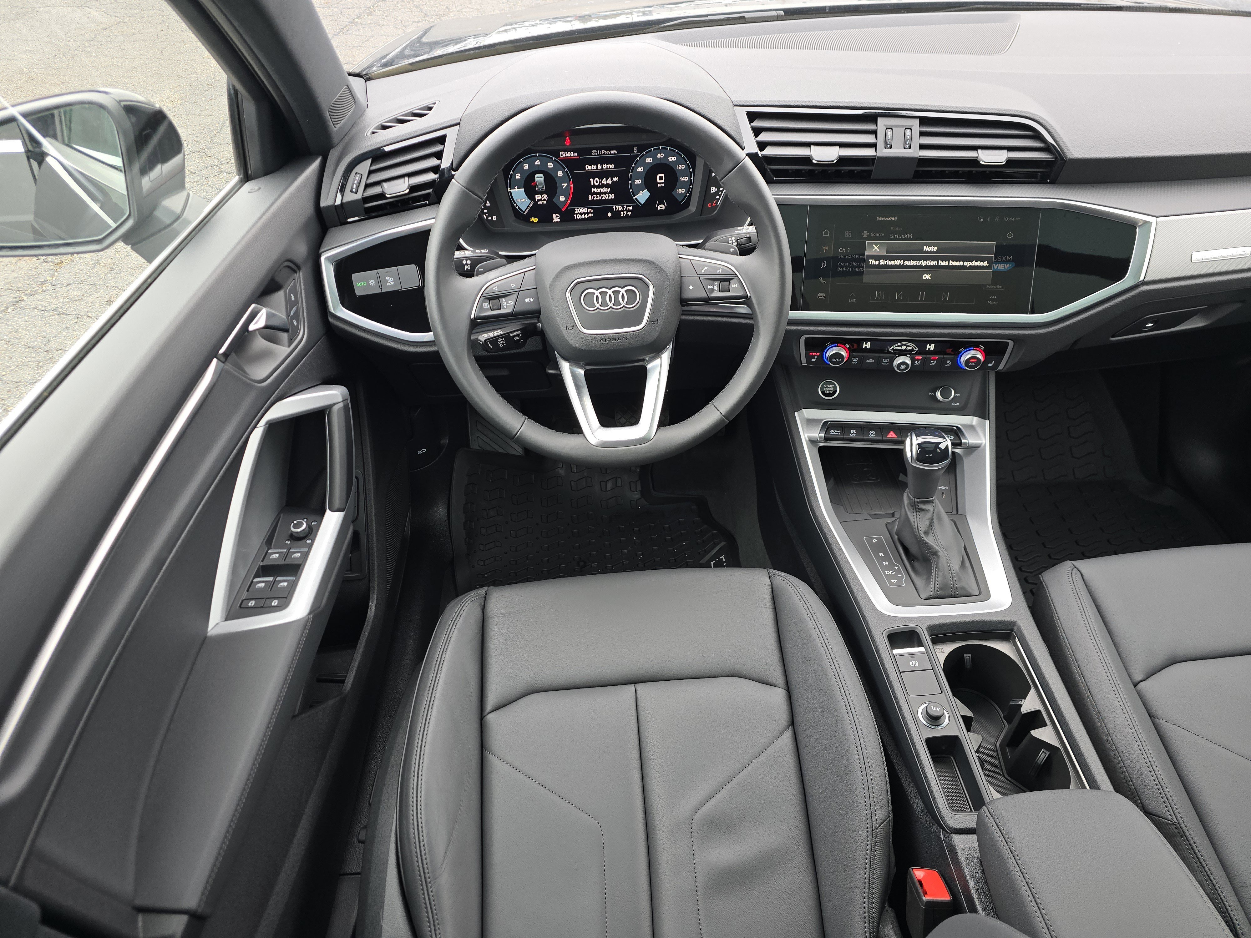 Certified 2025 Audi Q3 2.0T Premium w/ Convenience Package AWD/4WD image 21