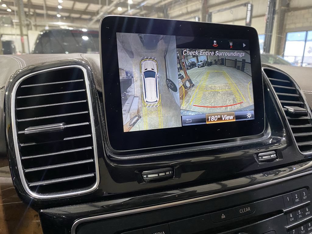 Used 2017 Mercedes-Benz GLS 550 4MATIC image 6