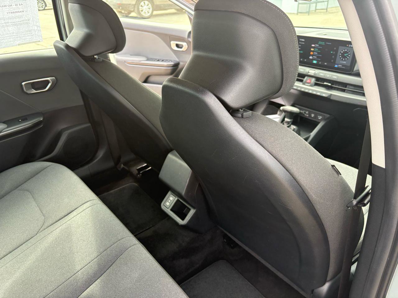 Used 2025 Kia K4 LXS FWD image 44