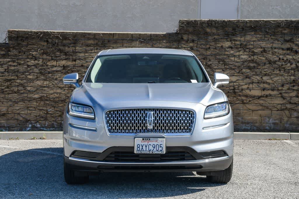 Used 2021 Lincoln Nautilus FWD w/ Equipment Group 101A image 2