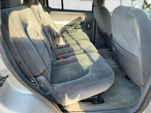 Used 2003 Ford Explorer XLT image 21
