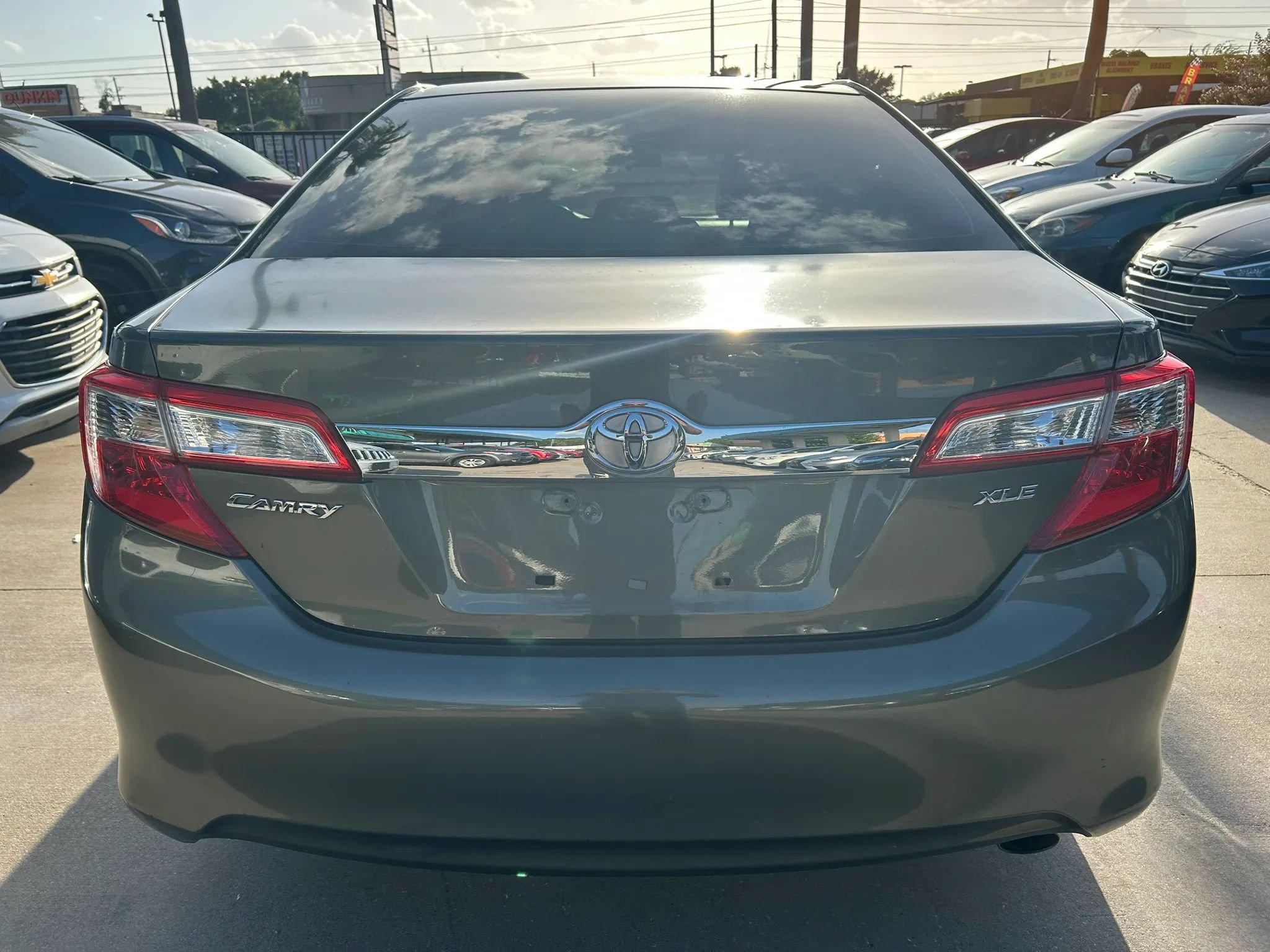 Used 2013 Toyota Camry XLE FWD image 4
