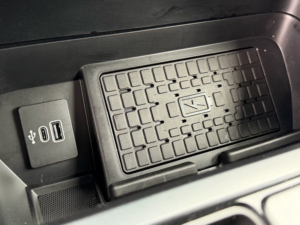 Used 2025 Ford F150 XLT w/ Equipment Group 302A MID image 18