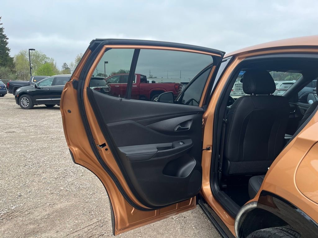 Used 2024 Buick Envista Sport Touring w/ Convenience I Package FWD image 29