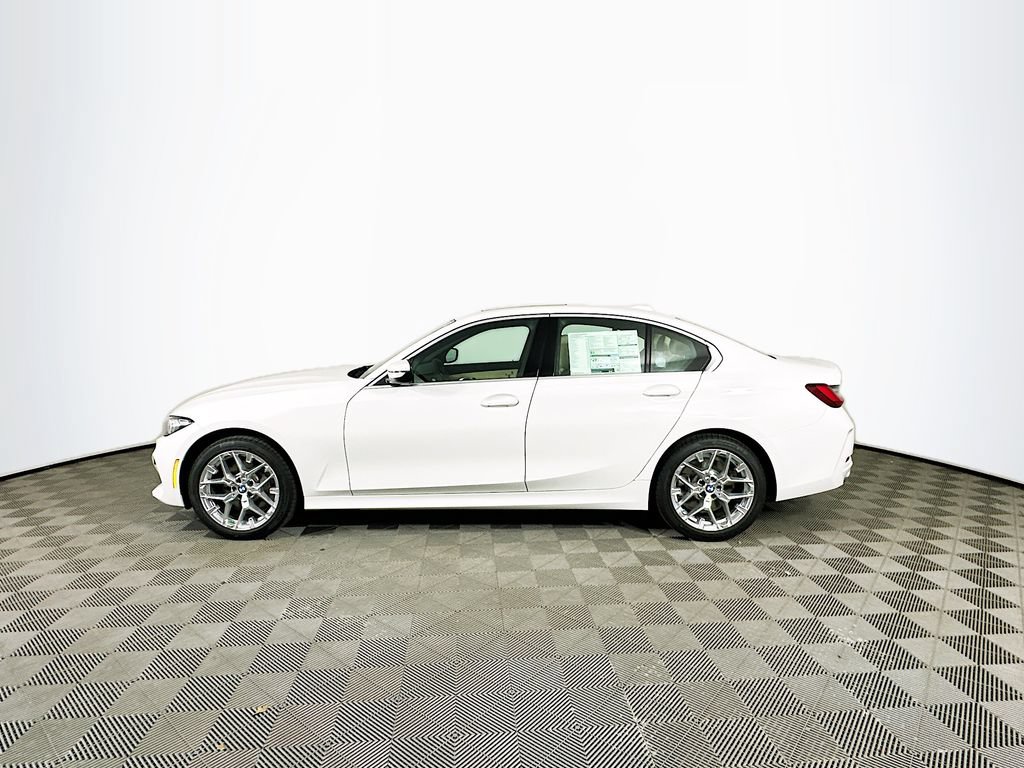 Used 2026 BMW 330i xDrive Sedan w/ Convenience Package AWD/4WD image 5