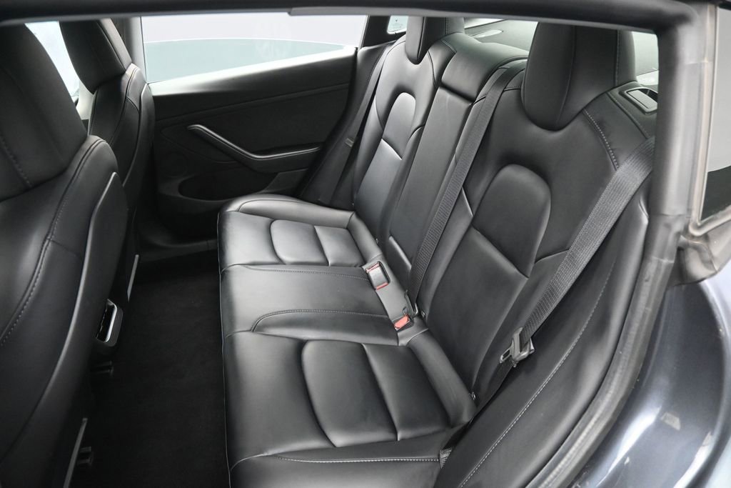 Used 2021 Tesla Model 3 Standard Range Plus RWD image 32