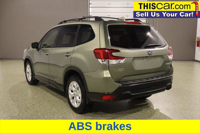 Used 2019 Subaru Forester AWD/4WD image 5
