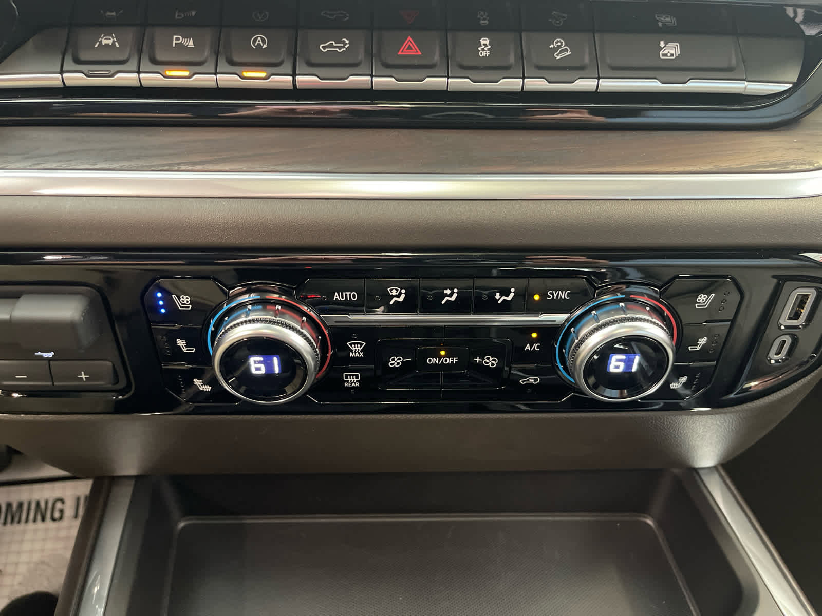 New 2026 GMC Sierra 1500 SLT w/ SLT Premium Plus Package image 55