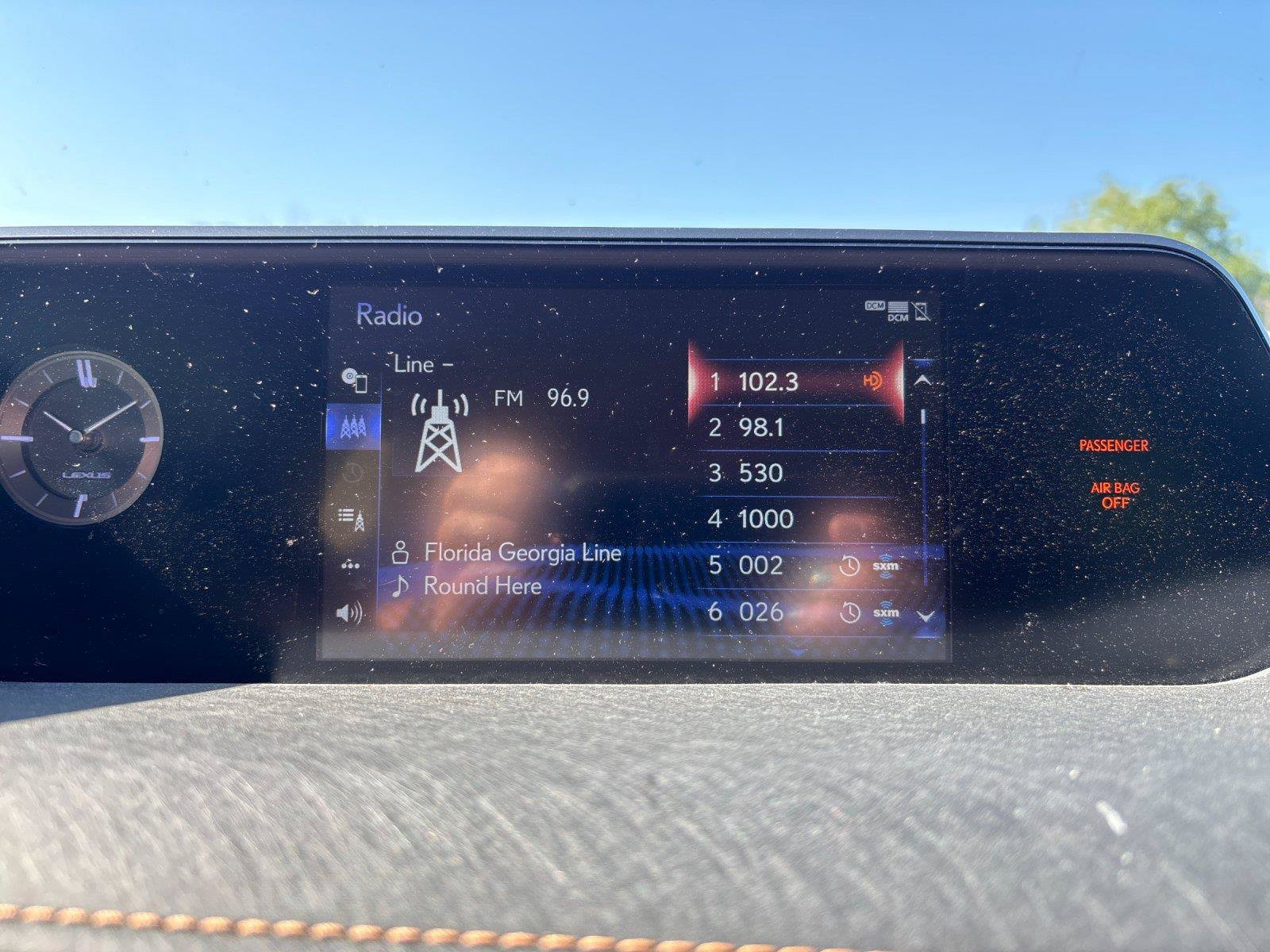 Used 2021 Lexus UX 200 w/ Premium Package FWD image 24