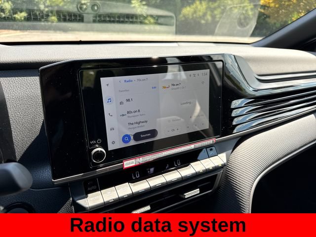 Used 2026 Toyota Camry SE w/ Convenience Package FWD image 17