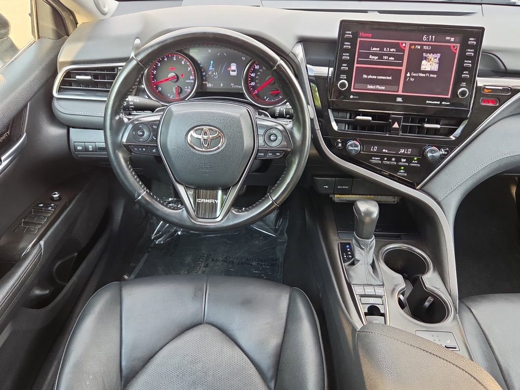 Used 2021 Toyota Camry XSE FWD image 15