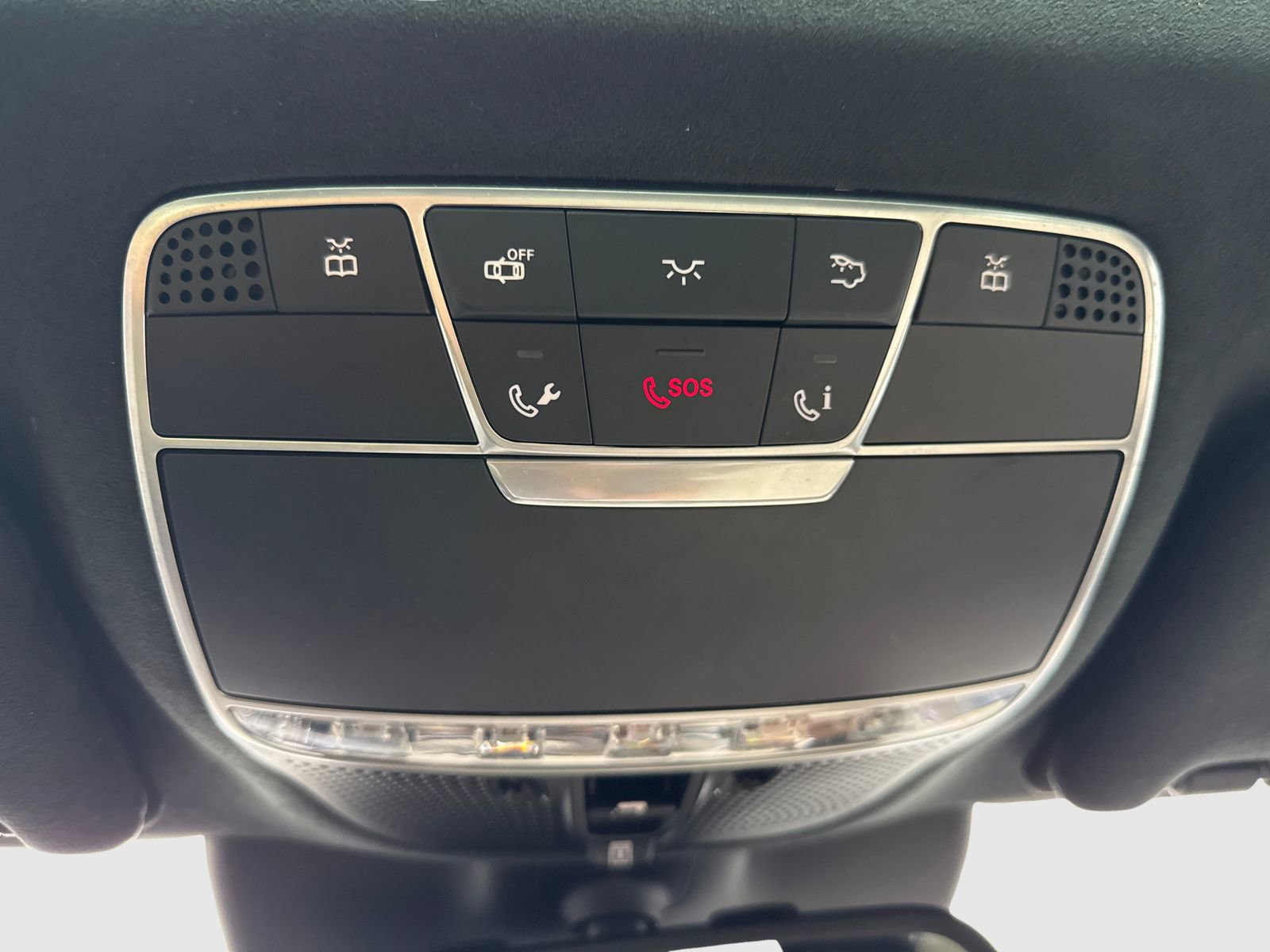 Used 2015 Mercedes-Benz S 550 4MATIC Sedan image 34