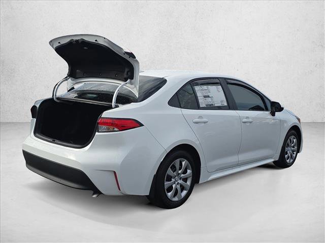 New 2026 Toyota Corolla LE image 2