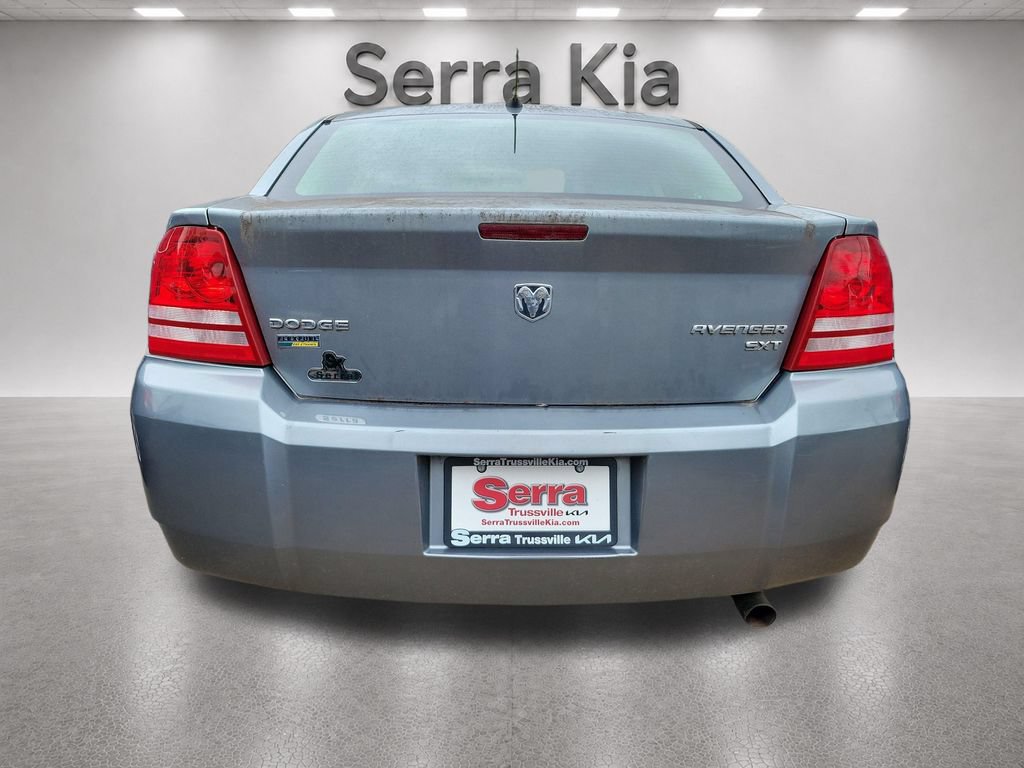 Used 2010 Dodge Avenger SXT FWD image 4