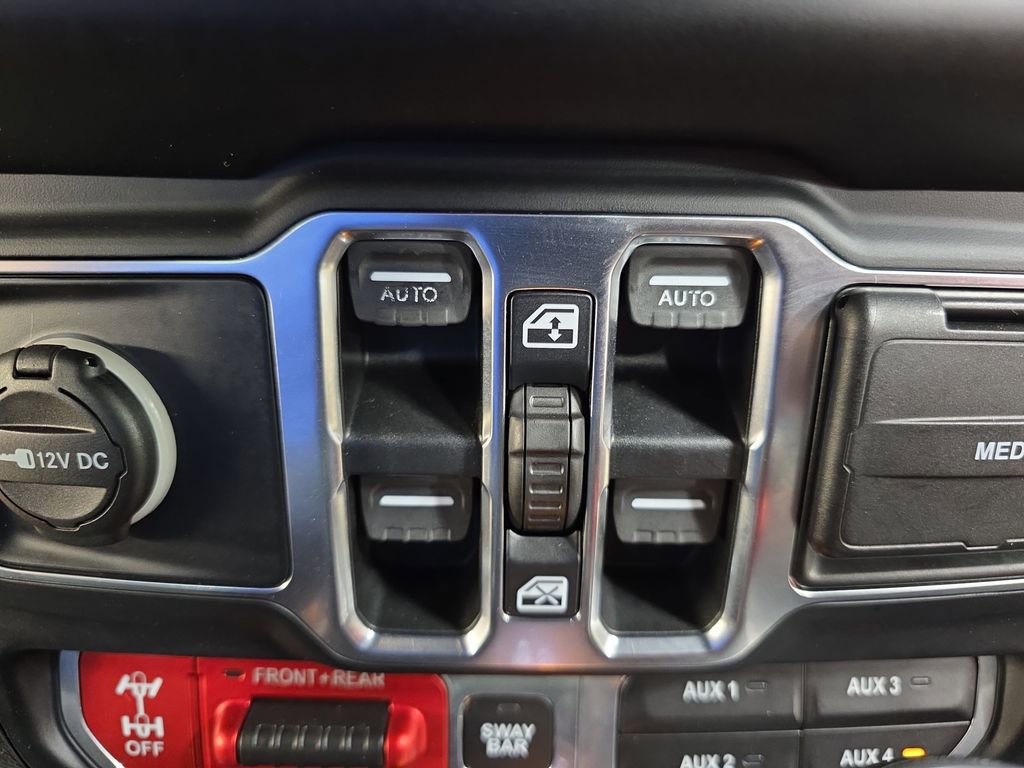 Used 2019 Jeep Wrangler Unlimited Rubicon AWD/4WD image 26