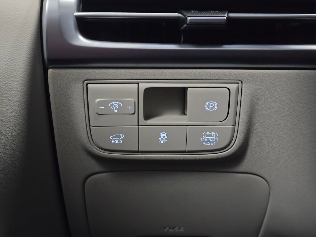 New 2026 Hyundai Tucson Limited w/ Tow & Go Package image 25