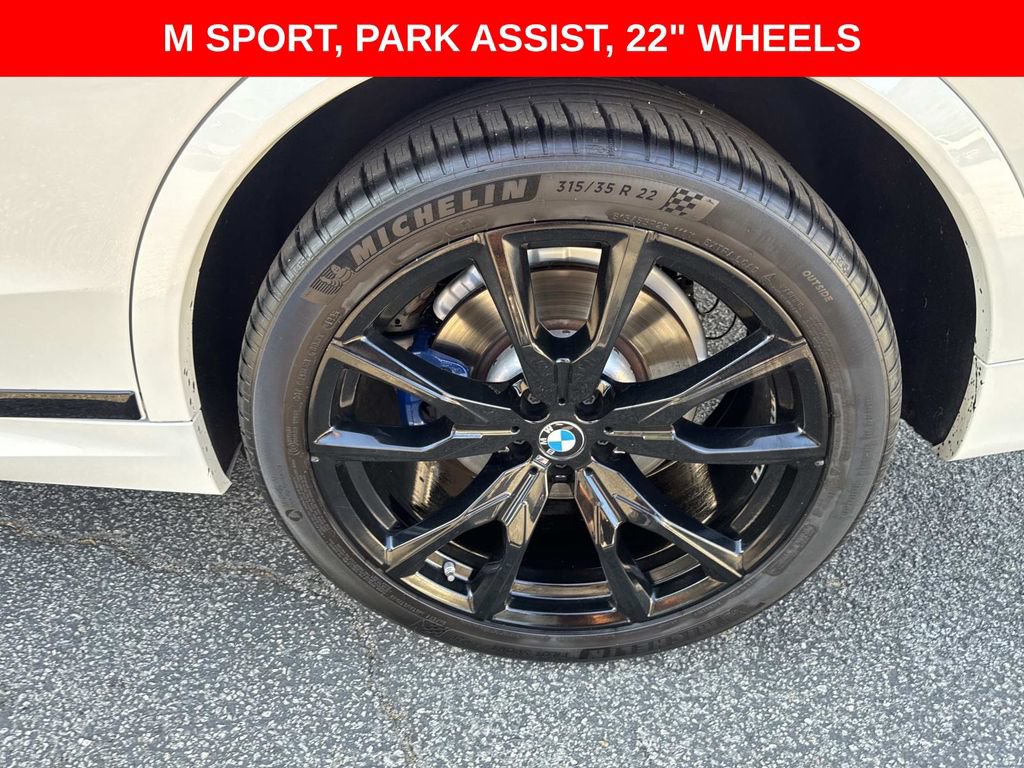 Used 2023 BMW X7 xDrive40i w/ M Sport Package AWD/4WD image 7