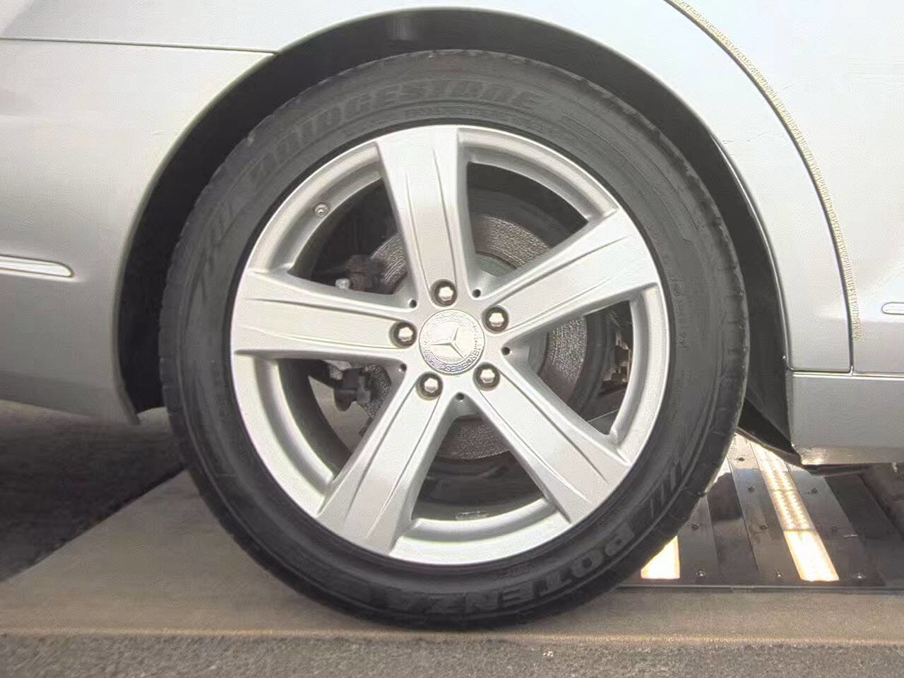 Used 2010 Mercedes-Benz S 550 image 19