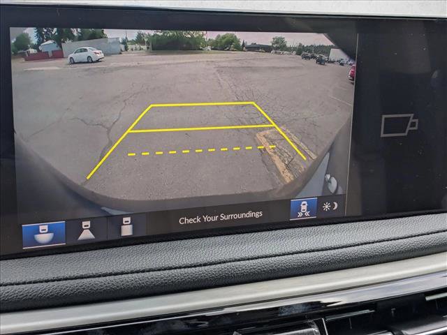 Used 2025 Acura MDX SH-AWD image 13